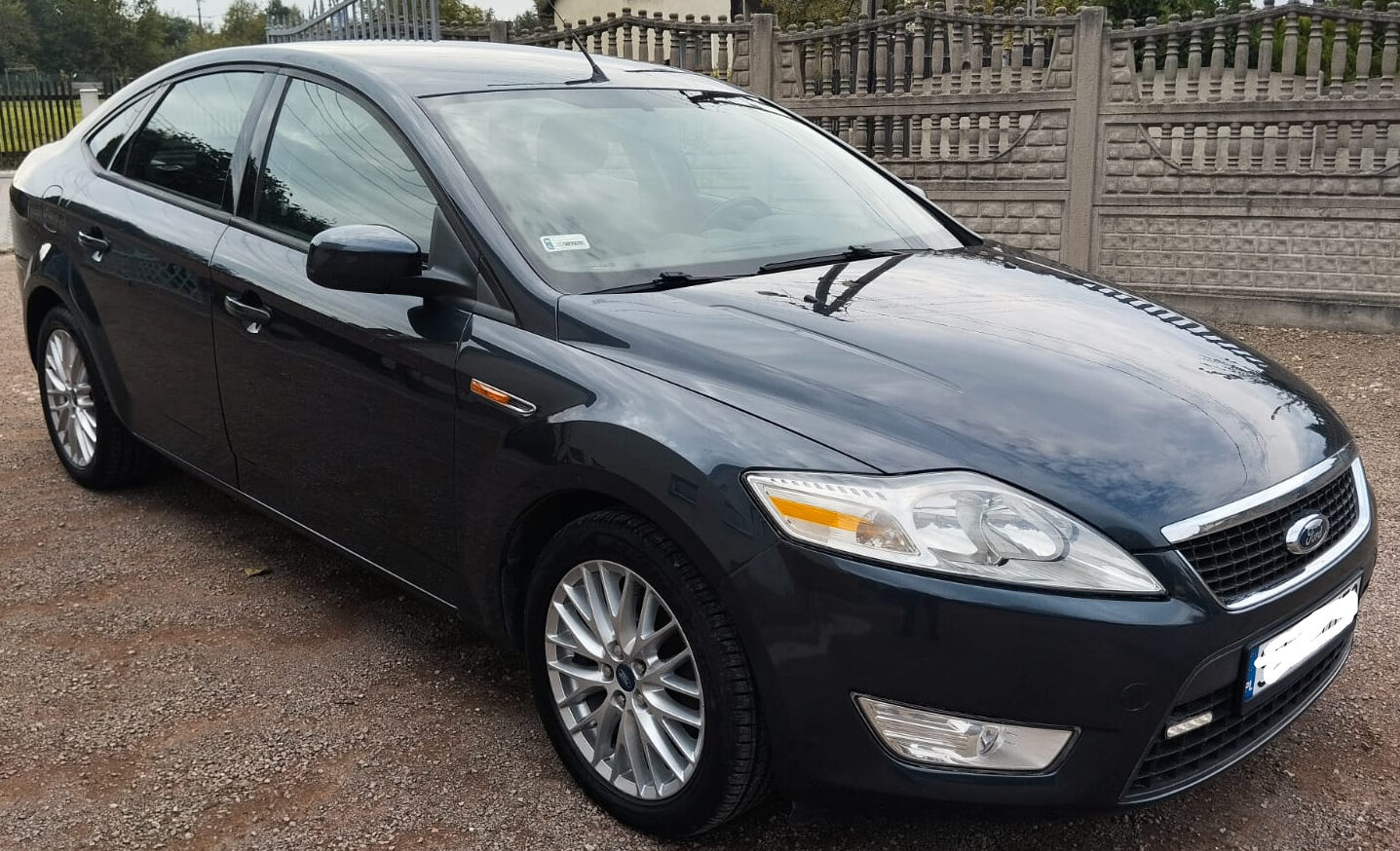 samochód osobowy w skupie aut